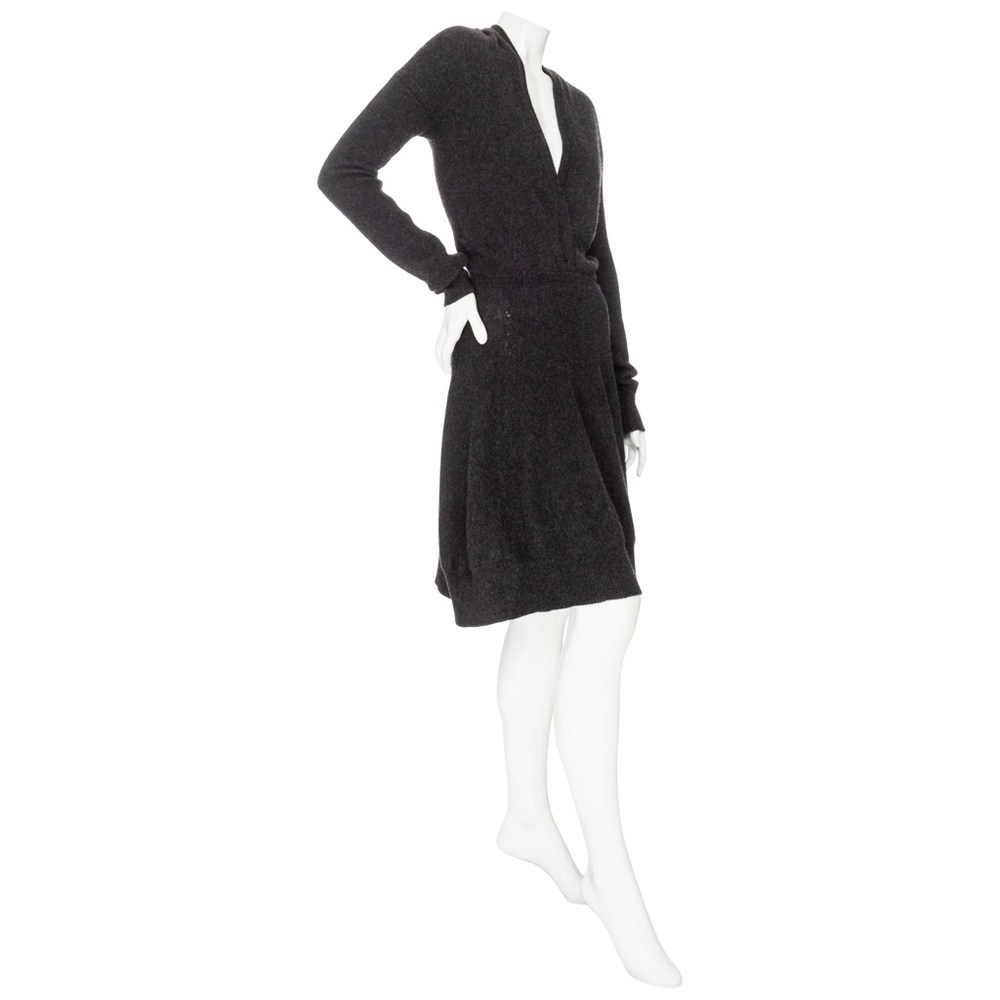 Yves Saint Laurent Gray Cashmere Knit V-Neck Dress - Picture 2 of 9